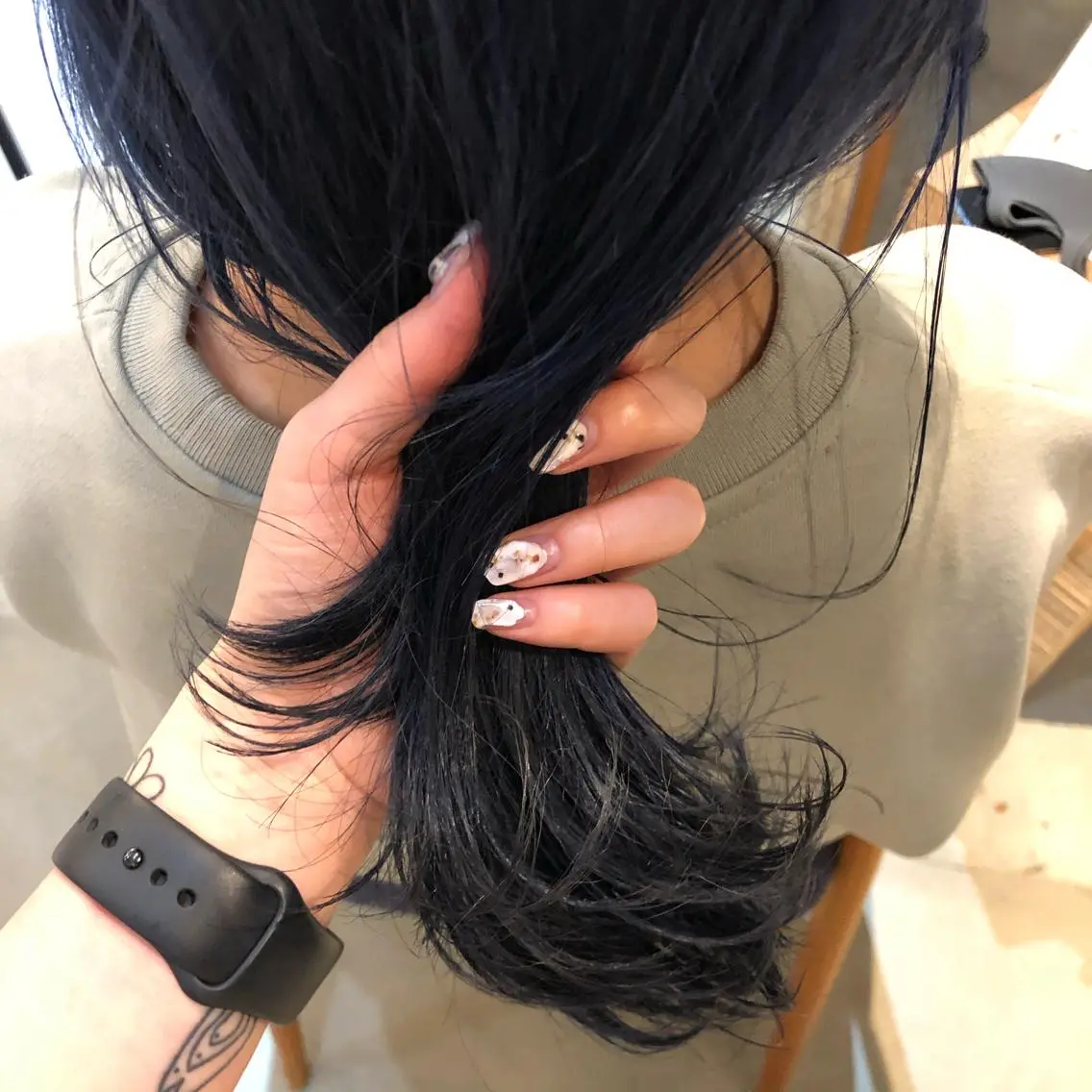 ロング カラー やまさきえりこ ニュアンスパーマのヘアスタイル