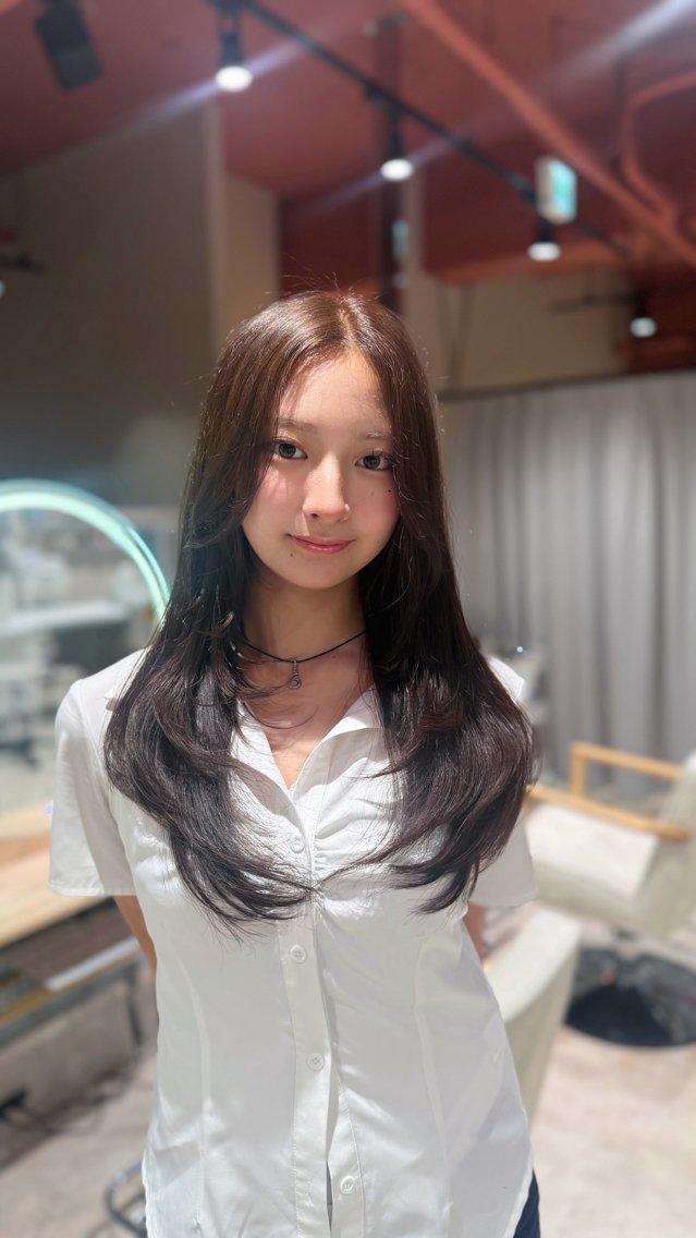 ロング 透明感カラー ♥️/アオイのヘアスタイル