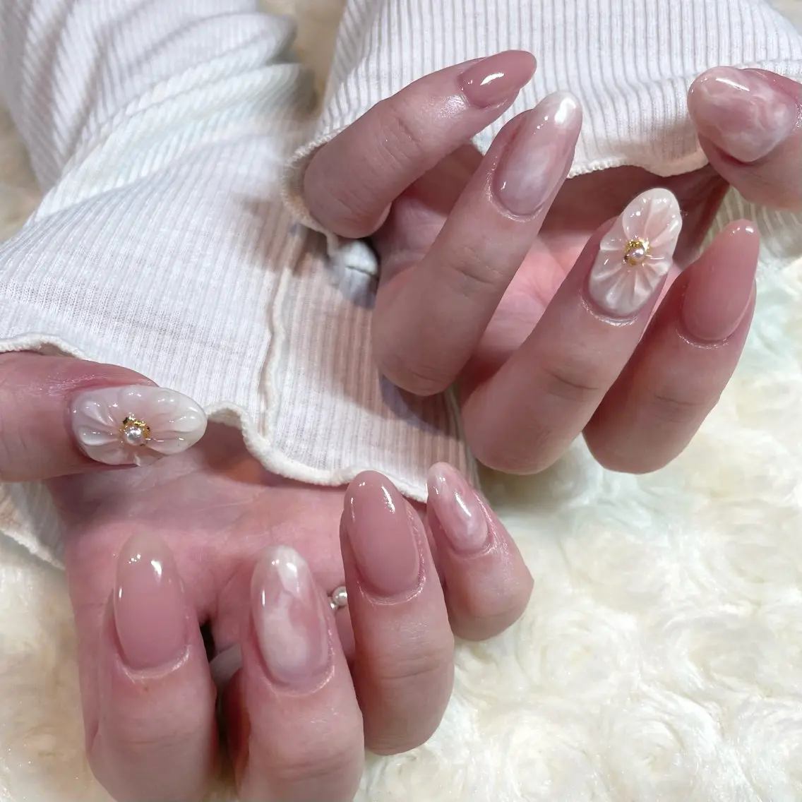 ネイル アートネイル ぷっくりネイル 春ネイル aime Ayanoのネイルデザイン