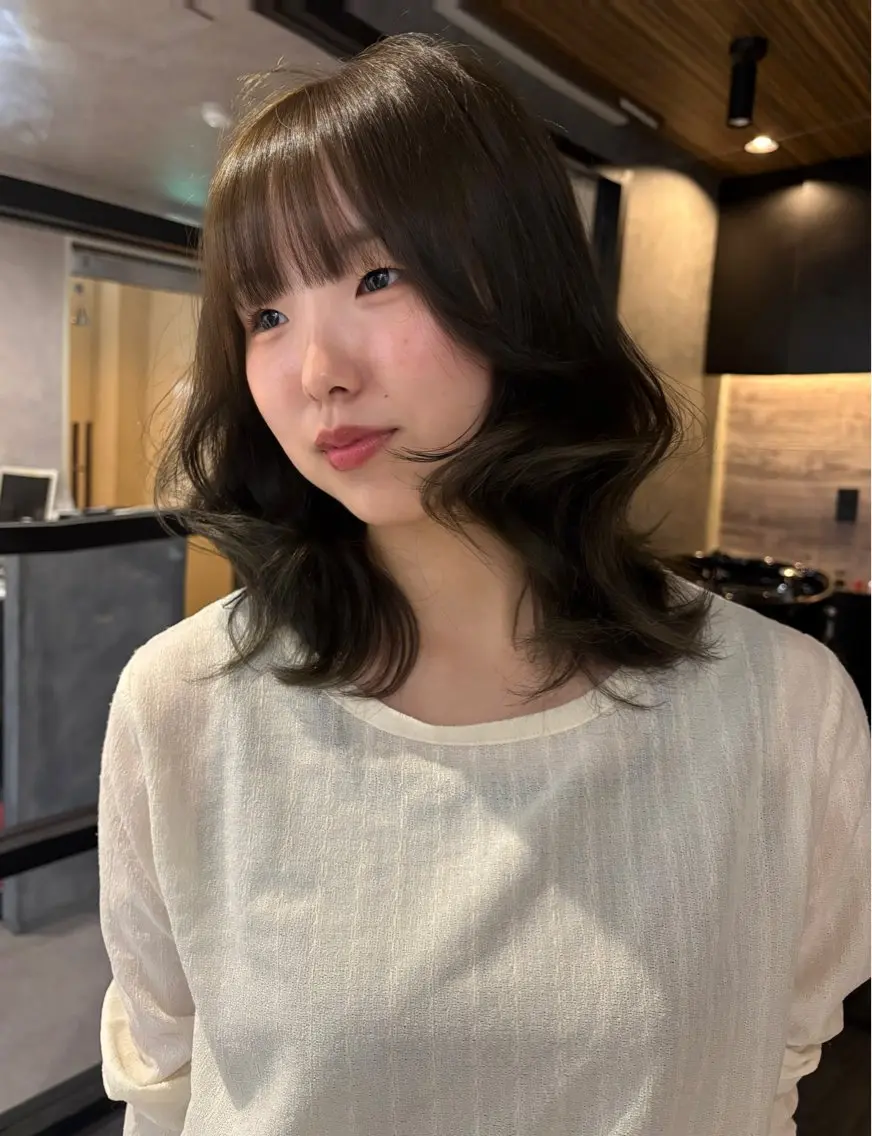 ミディアム ヘアカラー レイヤーカット/髪質 改善/ダブルカラーのヘアスタイル