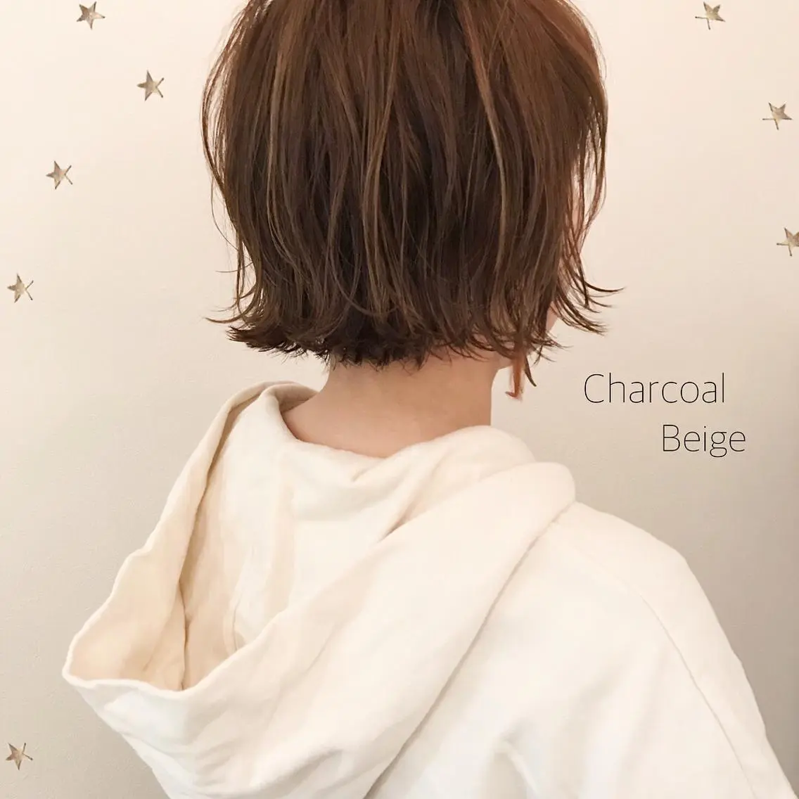 ショート カラー 市川 千夏のヘアスタイル
