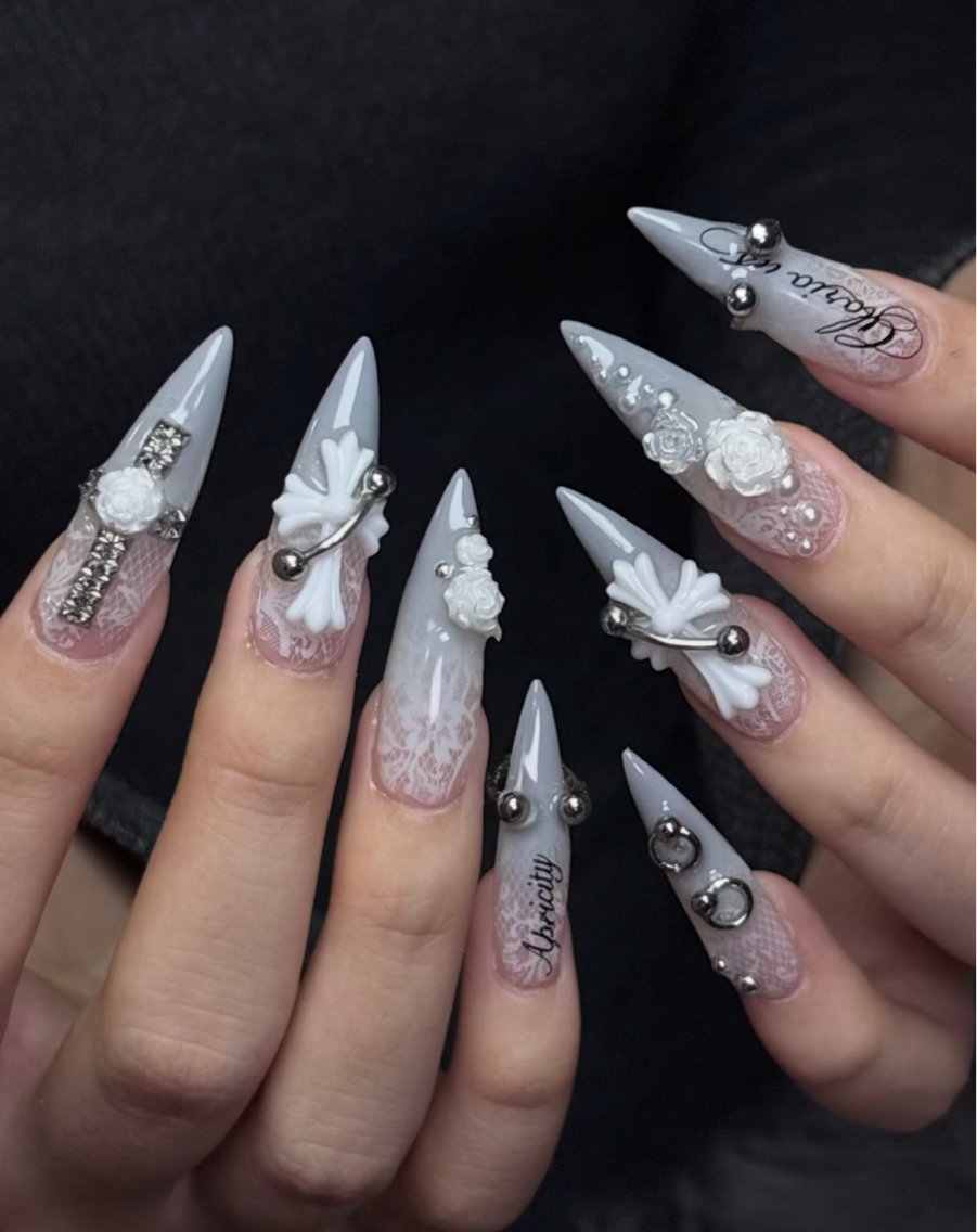 ネイル チークネイル 長さ出し フレンチネイル ハート 韓国ネイル ハンドネイル MAY NAIL salon高田馬場のネイルデザイン