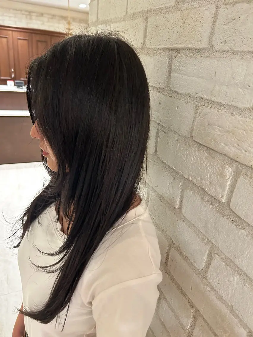 ロング ハイレイヤー レイヤーカット ロング 田島 穂乃花のヘアスタイル