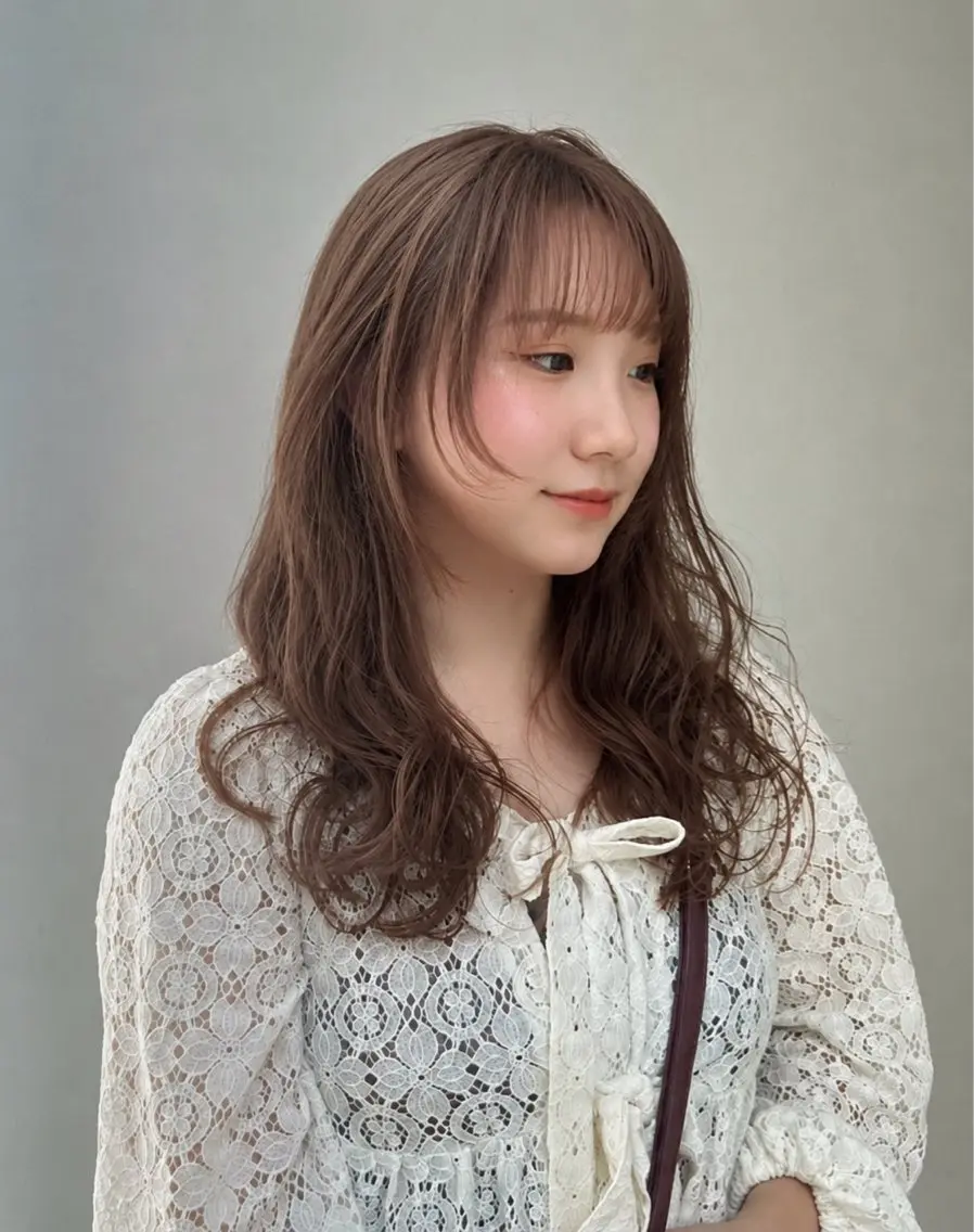 カラー 𝐌𝐢𝐮♥ 赤み消しbrown♥のヘアスタイル