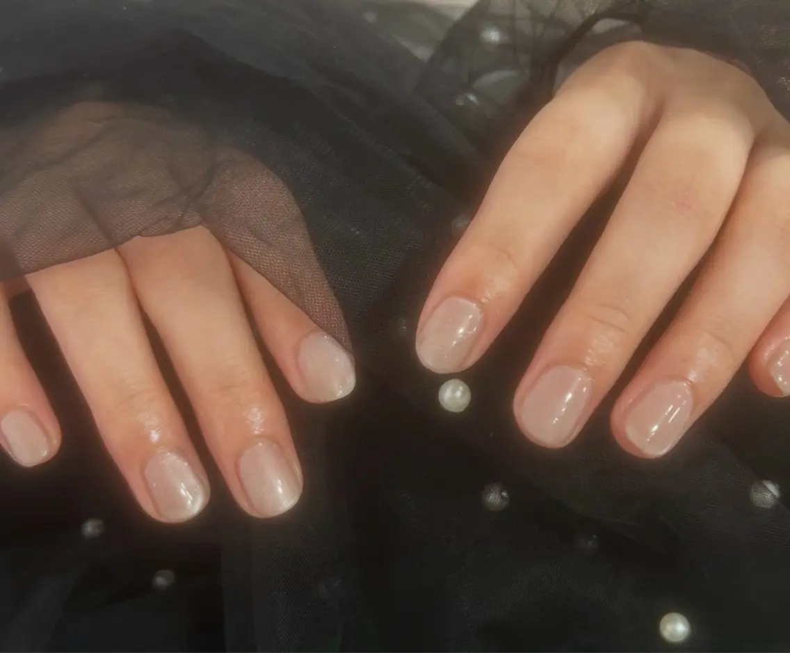 ネイル ハンドネイル White nail KAEDEのネイルデザイン