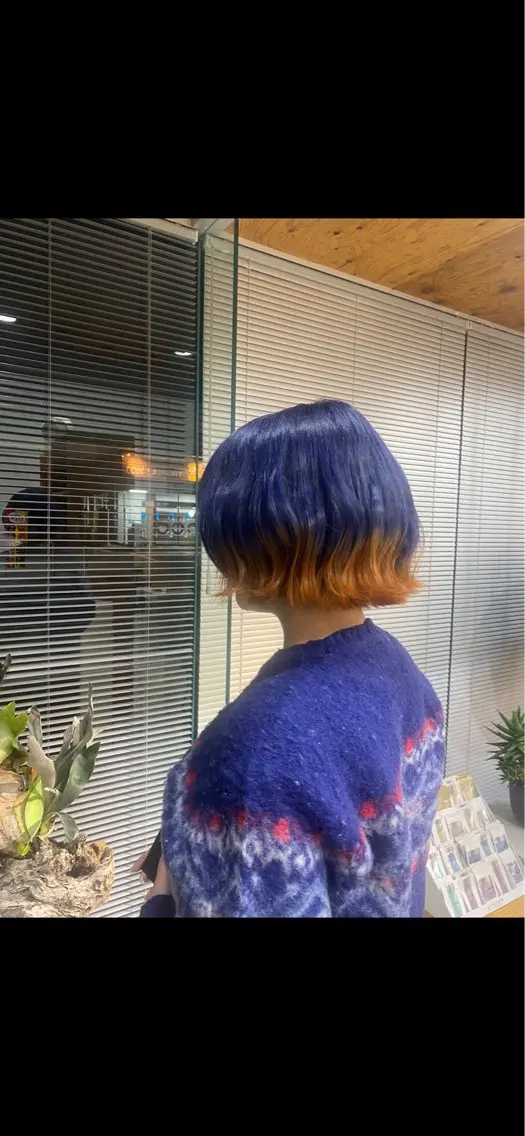 カラー cyan hinaのヘアスタイル