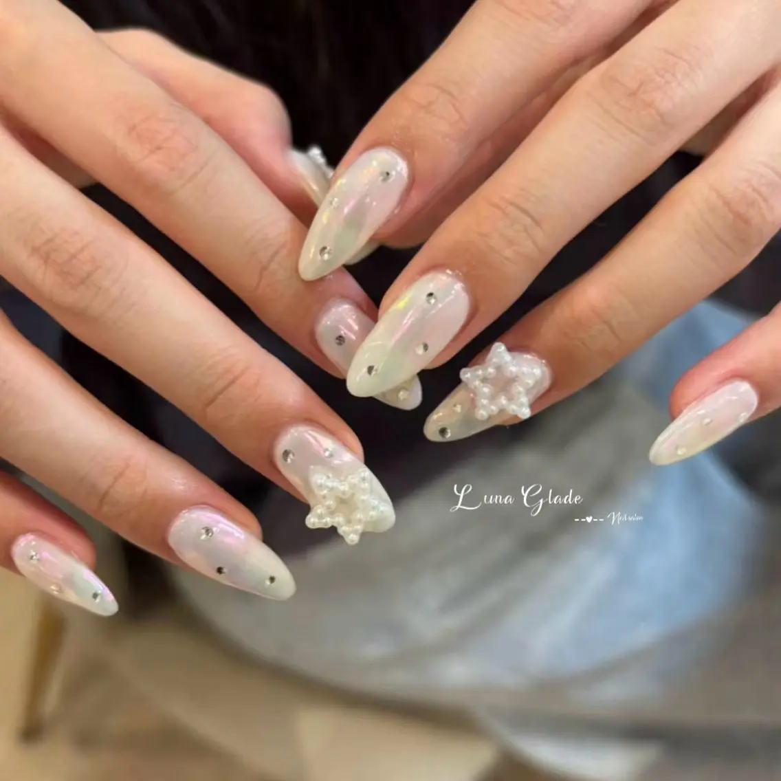 ネイル ハンドネイル Luna Gladeのネイルデザイン