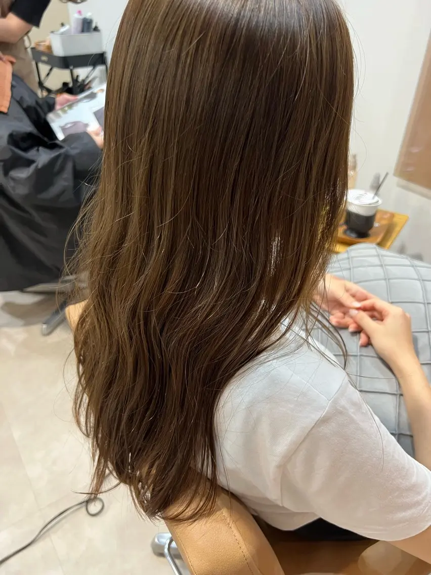 カラー ハラダユウカ flower西明石店のヘアスタイル