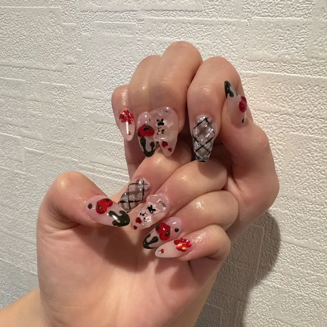 ネイル ハンドネイル Luna Nailsのネイルデザイン