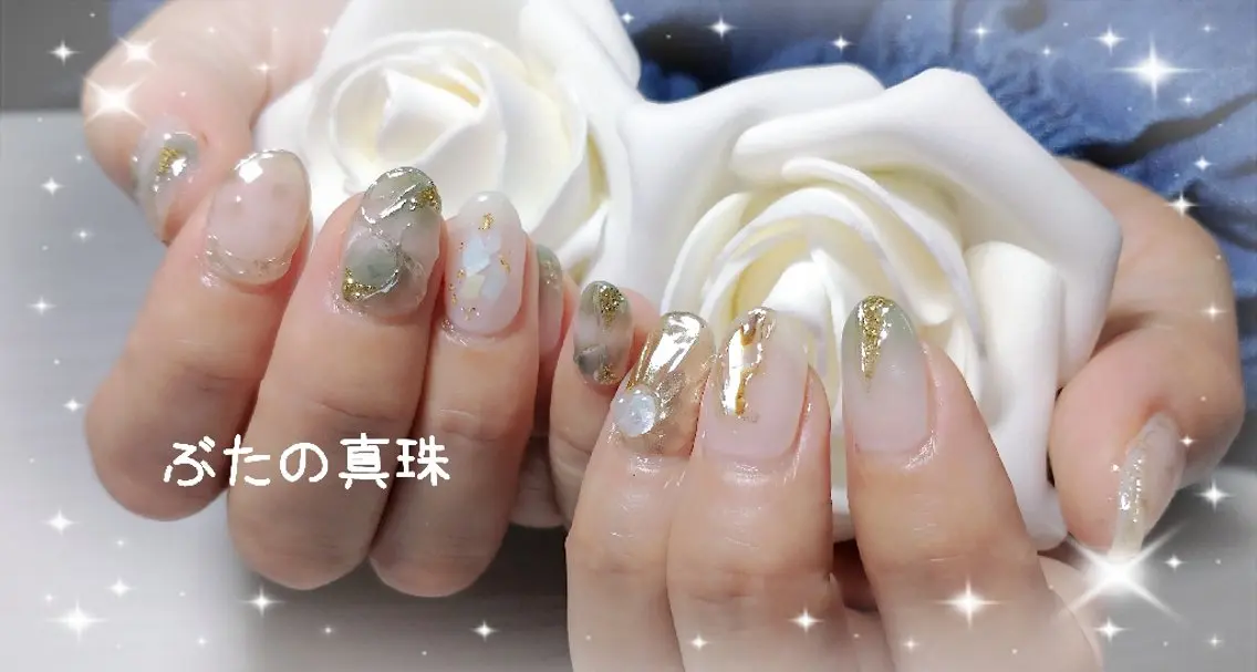 ネイル ミラーネイル ニュアンスネイル ハンドネイル 林 珠里のネイルデザイン