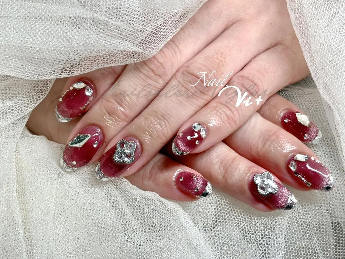ネイル ハンドネイル ✨Nailsalon Vi+ビィプラスのネイルデザイン