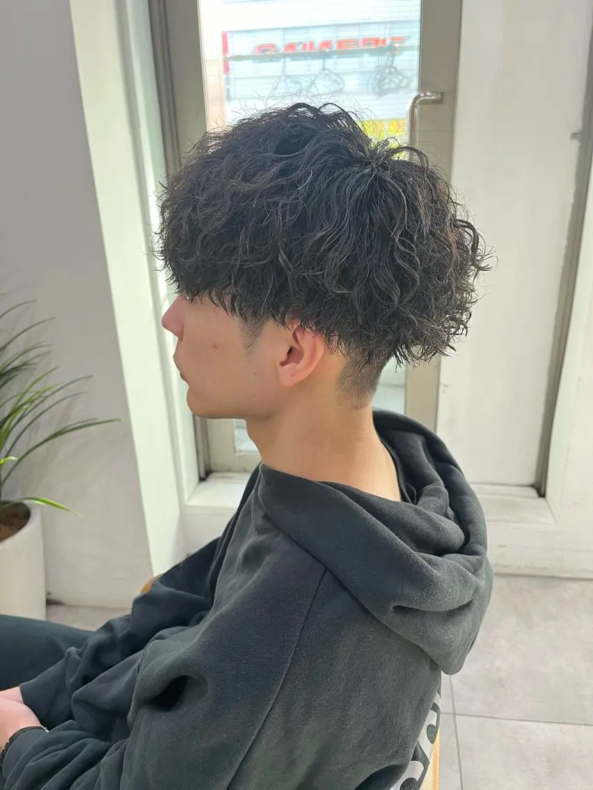 パーマ メンズ カット パーマ 🏆メンズ特化🥇 店長YUTOのヘアスタイル