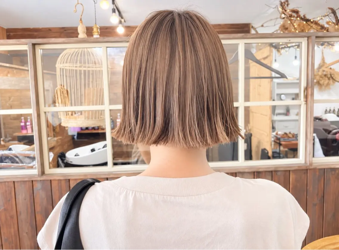 ショート カラー シャンブル 宜野湾のヘアスタイル