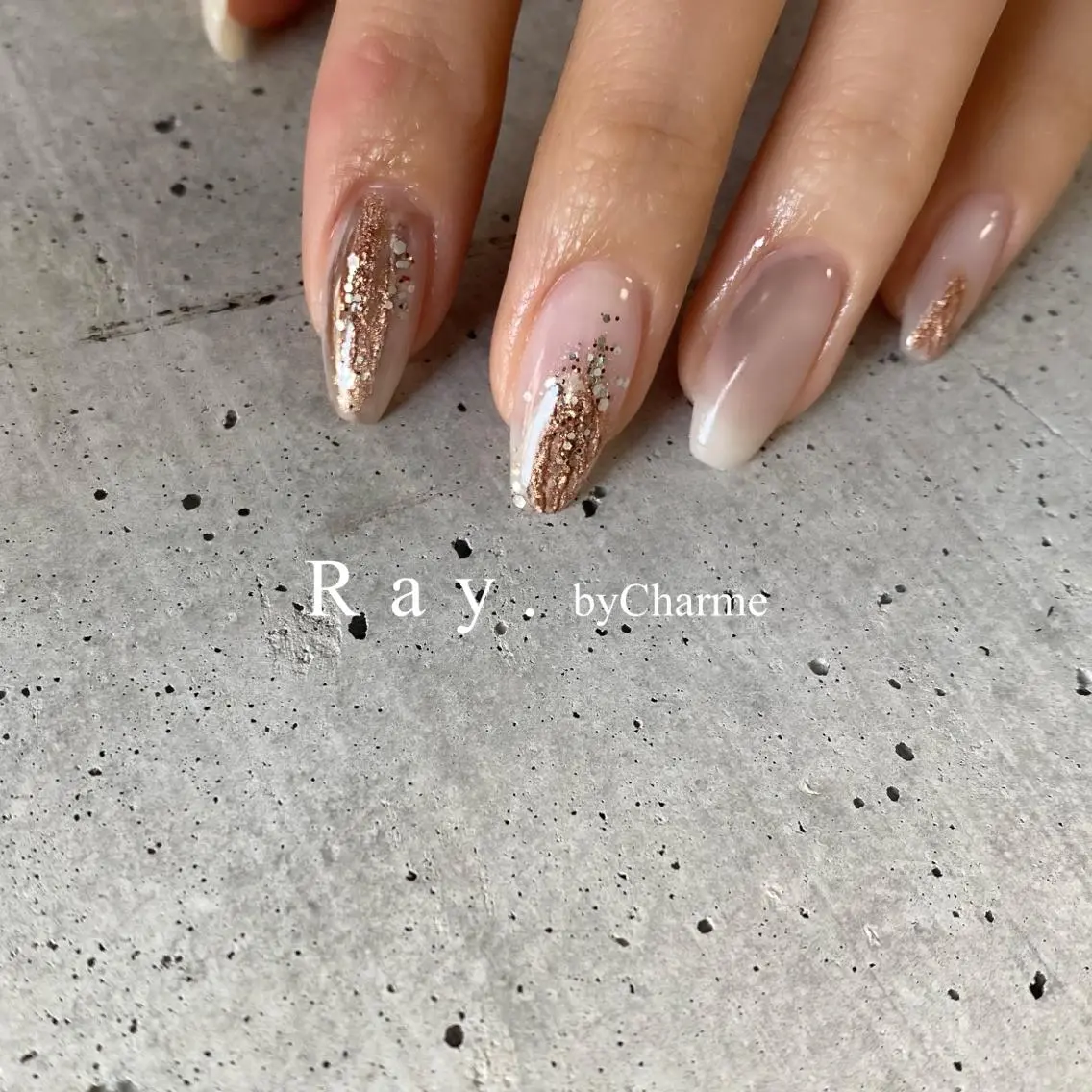 ネイル Ray. ／綺麗目ニュアンスのネイルデザイン