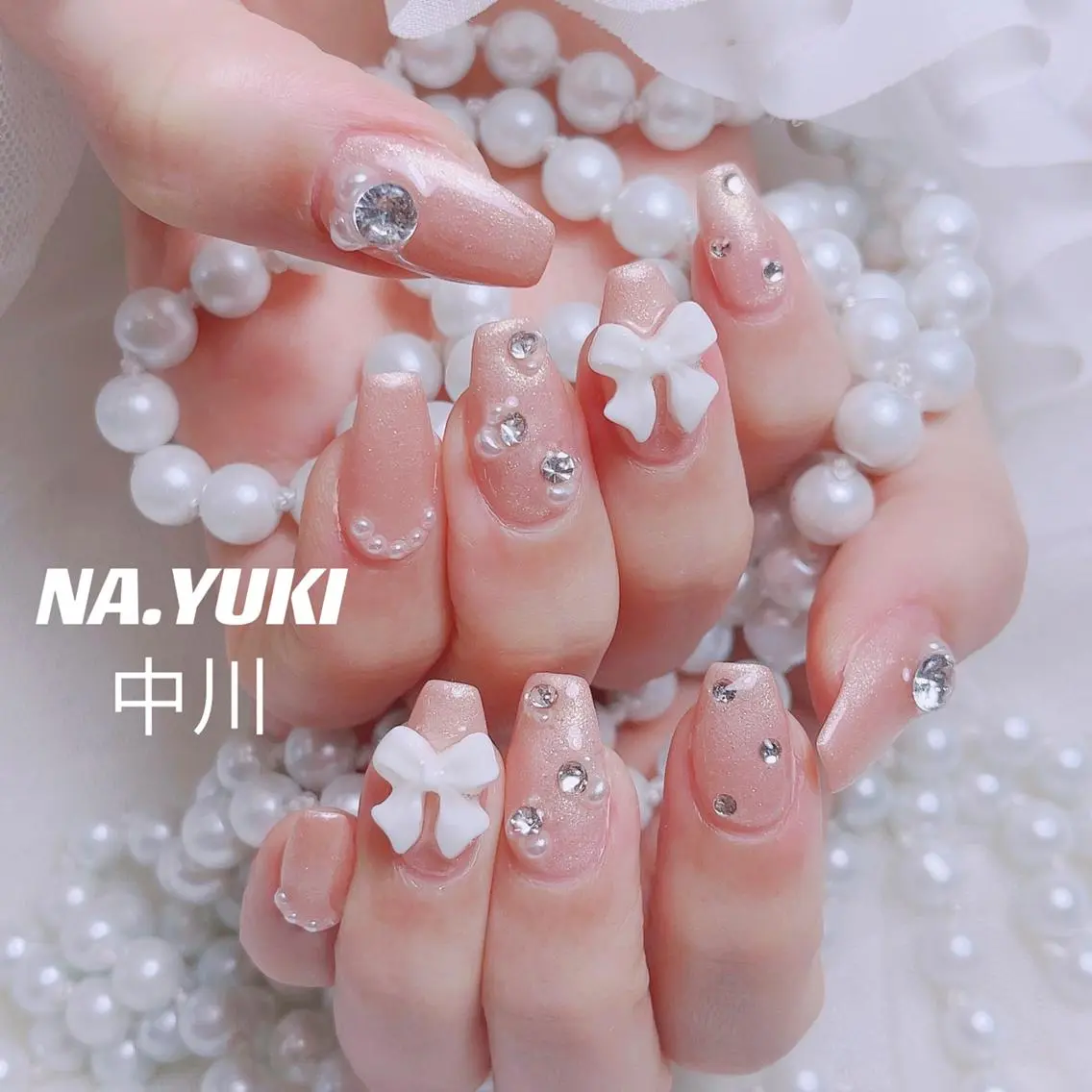 ネイル 🦋 Queenieのネイルデザイン