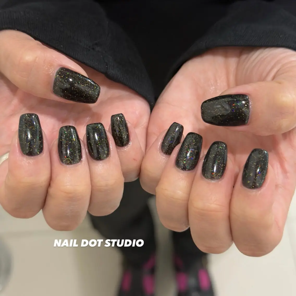 ネイル ハンドネイル NAILDOTSTU DIO SEINAのネイルデザイン