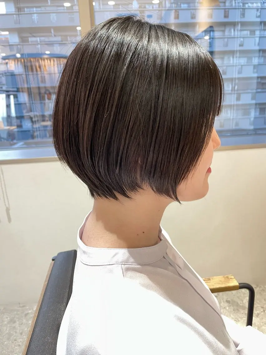ショート カット 縮毛矯正 トリートメント 🌟透明感カラー× 小顔カット いっせいのヘアスタイル