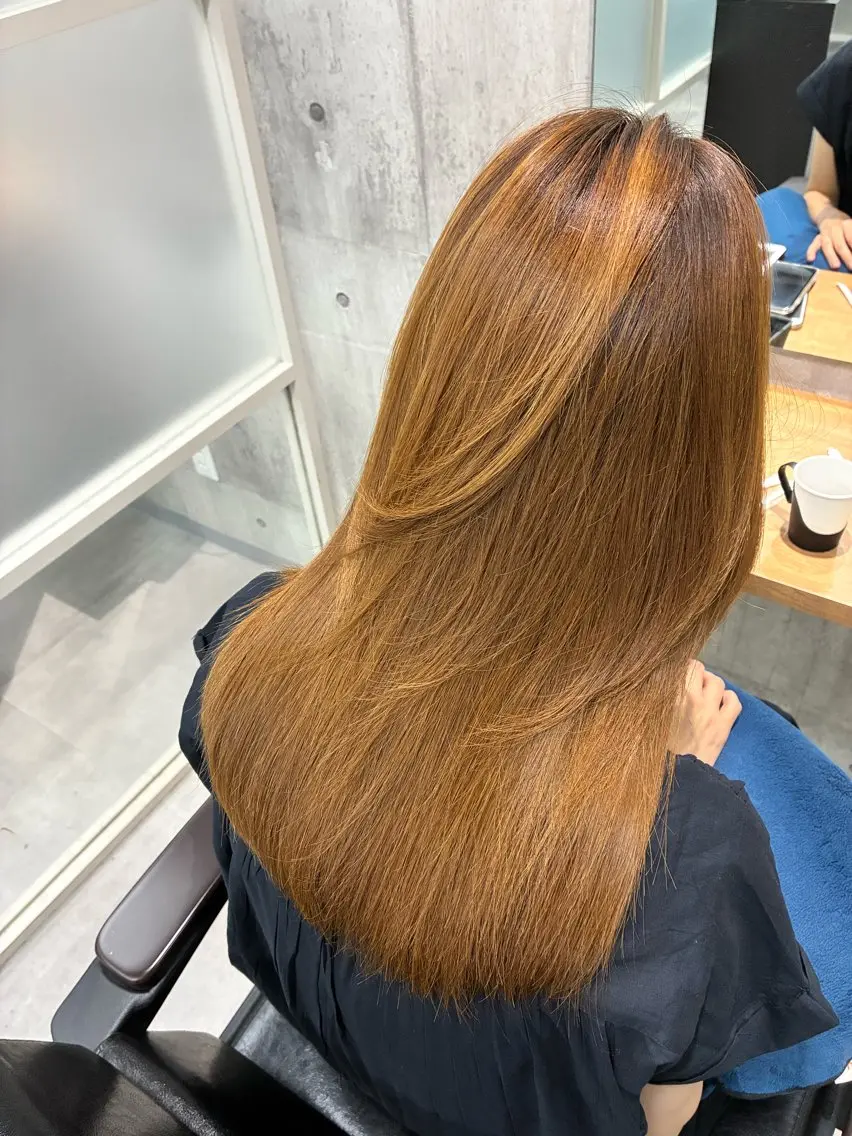 ロング カット 縮毛矯正 トリートメント newi ナカノのヘアスタイル