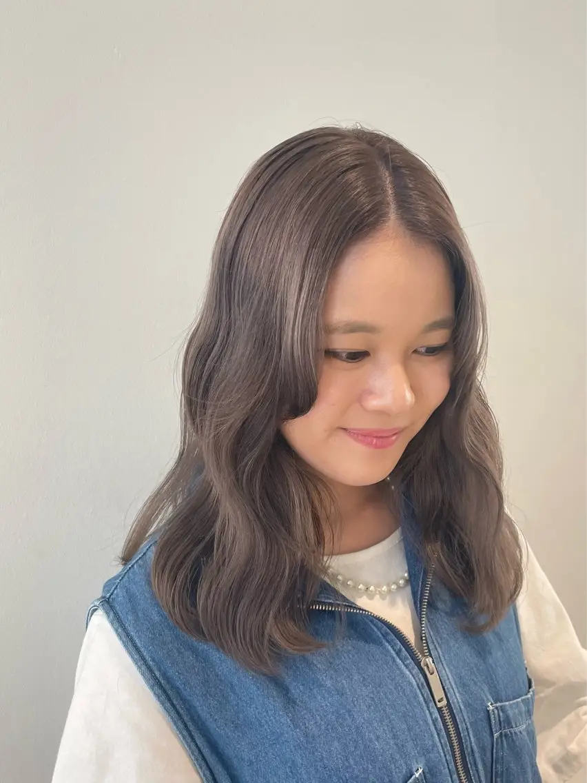 ミディアム カラー ベージュカラー ヘアカラー トリートメント 大阪/肥後橋/淀屋橋 ワタナベサキ🪿🤍のヘアスタイル