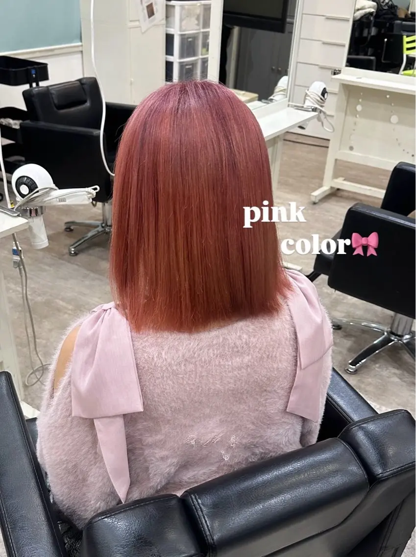 ショート カラー カット ヘアカラー 淡い暖色カラー🩰 girly ♡ ノアのヘアスタイル