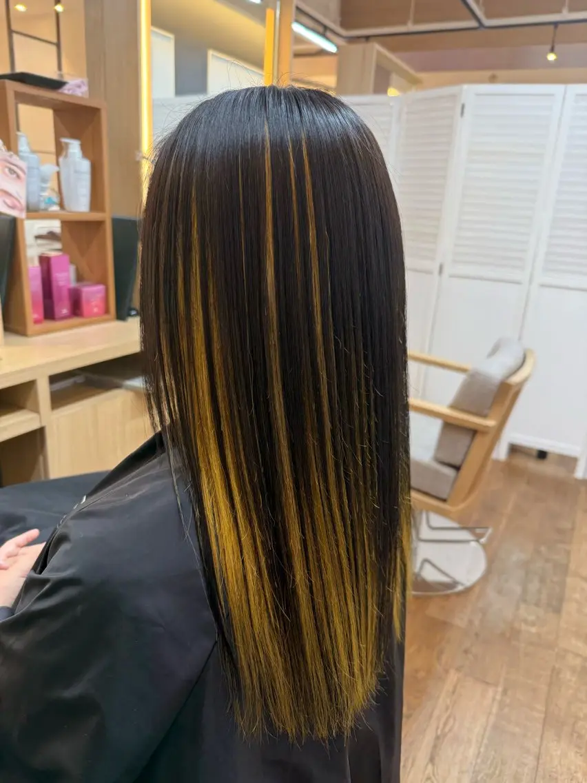 カラー ヘアカラー トリートメント 鳴海 快晴のヘアスタイル