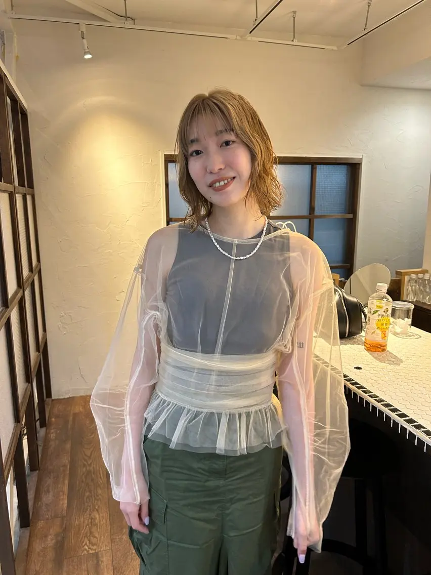 ミディアム カット ヘアカラー トリートメント 金田 夏野のヘアスタイル