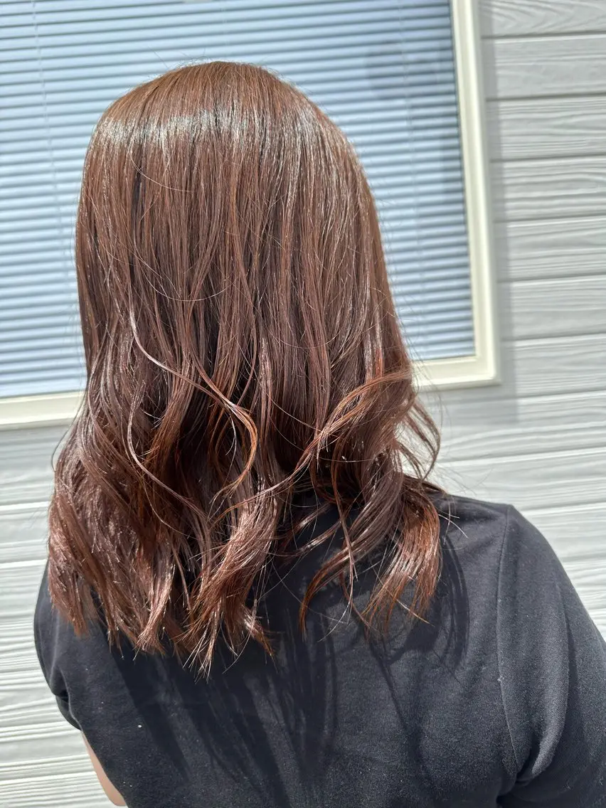 ミディアム ヘアカラー 半田 知穂のヘアスタイル