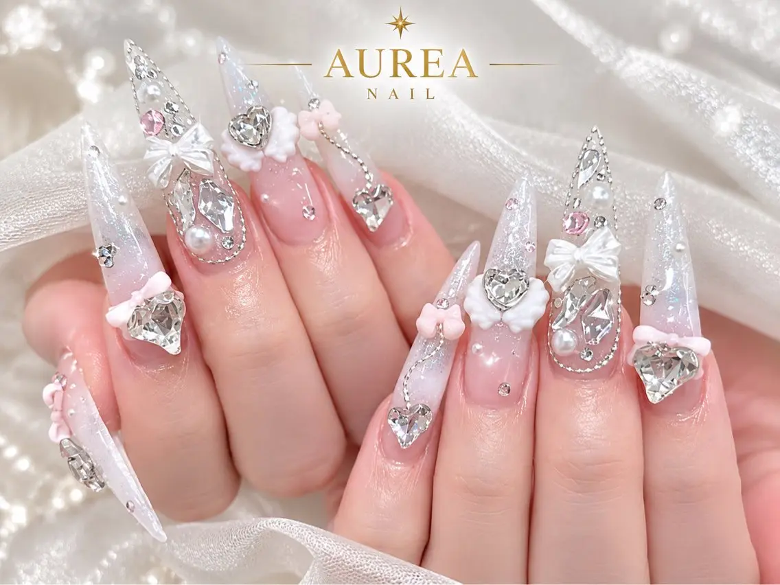 ネイル ハンドネイル ハンドケア いちごちゃん Aureaのネイルデザイン