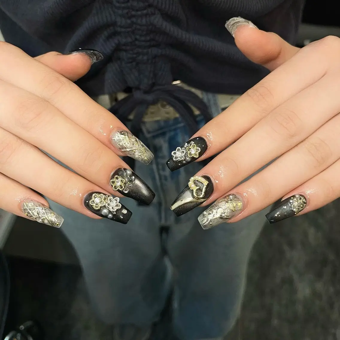 ネイル ガーリー ハート 韓国ネイル ニュアンスネイル リボン ハンドネイル Sora nail 長さ出し専門店のネイルデザイン