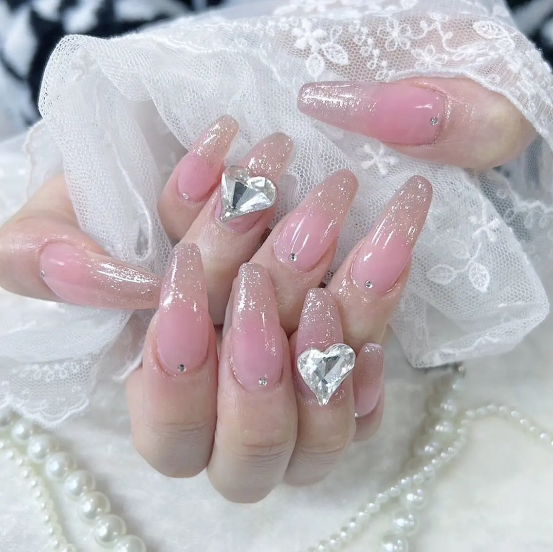 ネイル 長さ出し フットネイル ハート 韓国ネイル マグネットネイル ハンドネイル Minami 🍓のネイルデザイン
