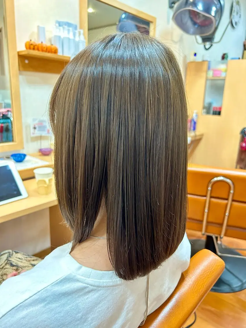 ミディアム カラー 髪質改善 トリートメント カット ヘアカラー トリートメント 柴田 いずみのヘアスタイル