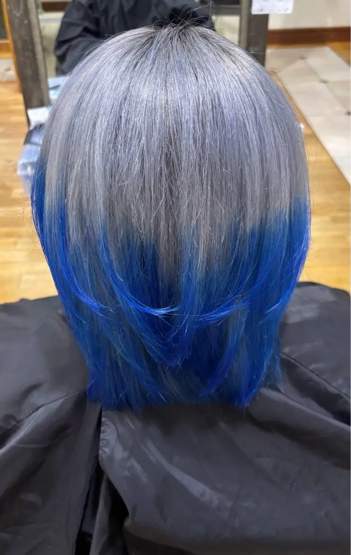 カラー カット ヘアカラー 穴山 斗希のヘアスタイル