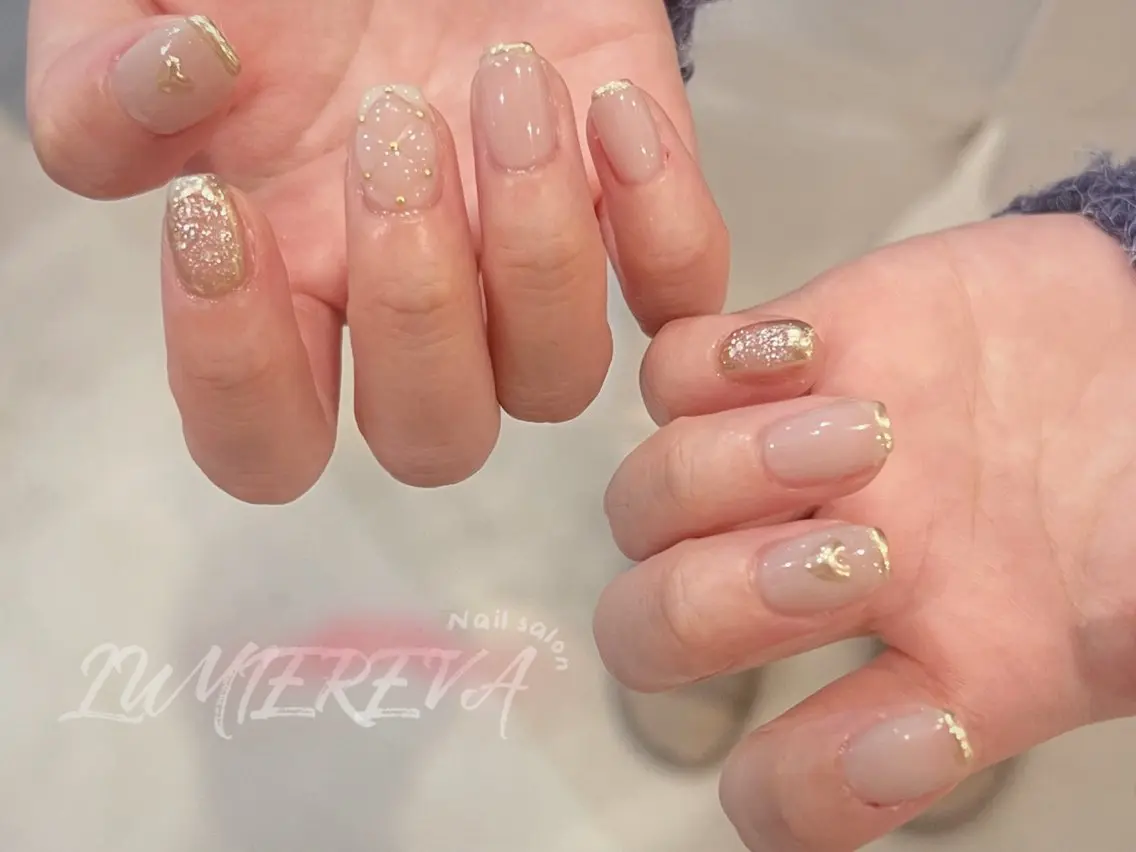 ネイル オーロラネイル 長さ出し ジェルネイル 氷ネイル・うるうるネイル 韓国ネイル Lumiereva nail salonのネイルデザイン
