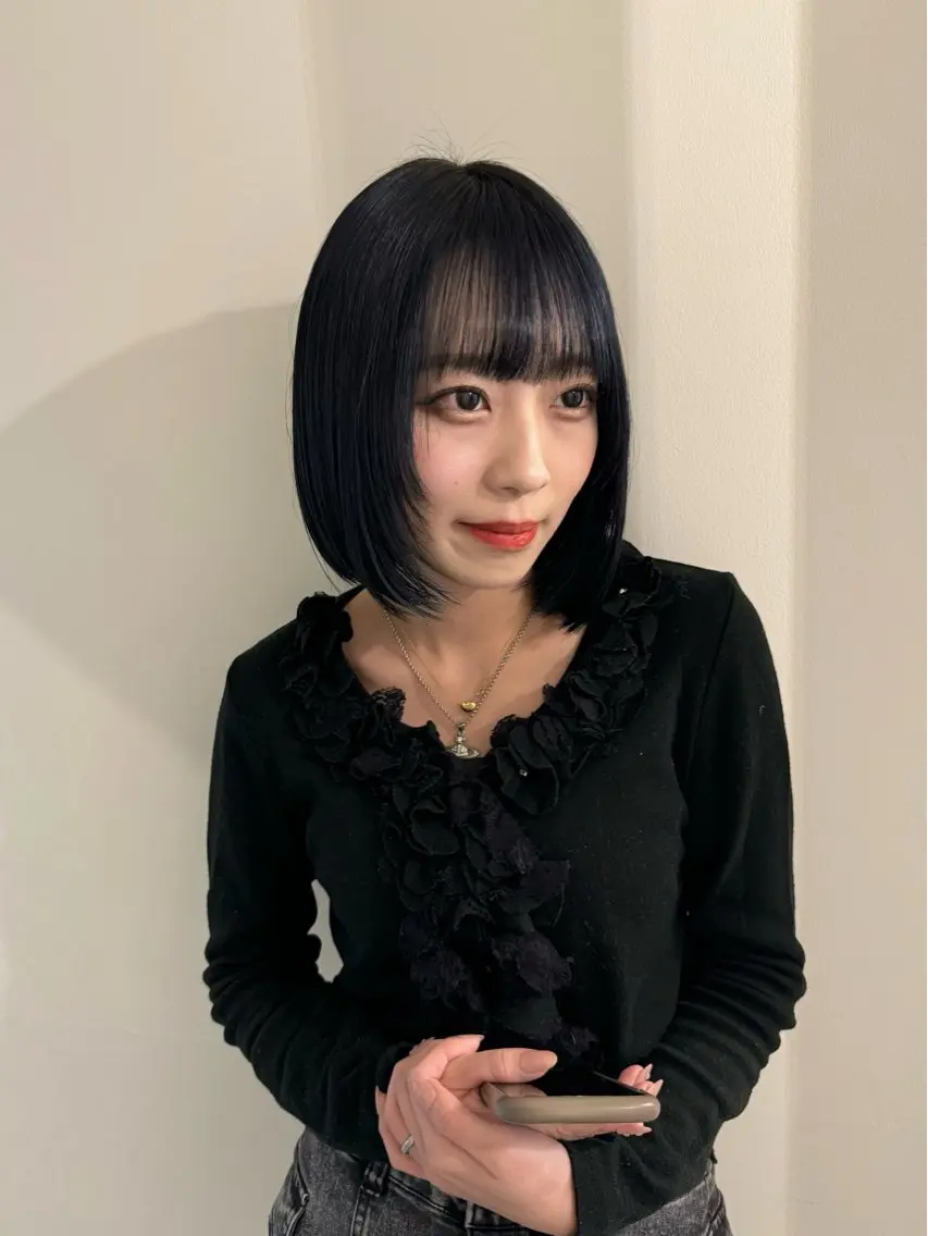 ミディアム カラー ブリーチ 内沼 恵留菜のヘアスタイル