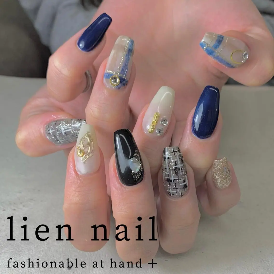 セミロング ハンドネイル ハンドケア Queen nailのネイルデザイン