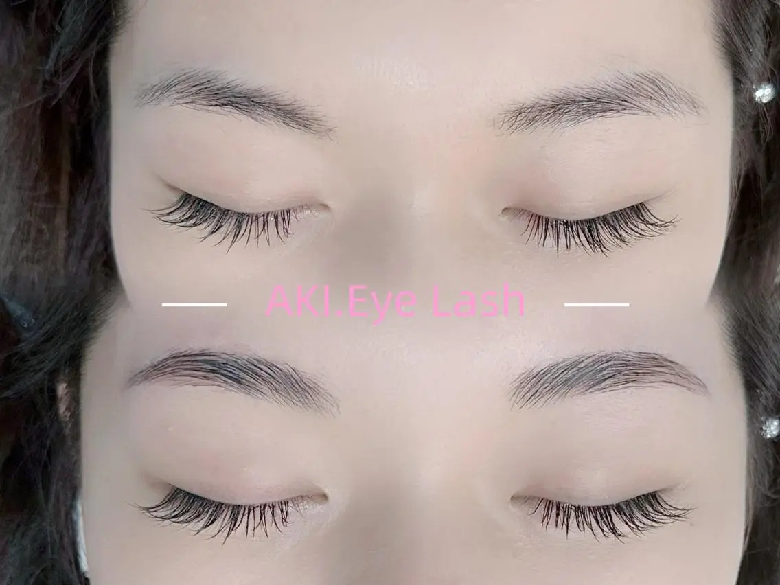 【人気ハリウッドアイブロウ】★美眉毛スタイリング★パーマ+wax+カットの写真