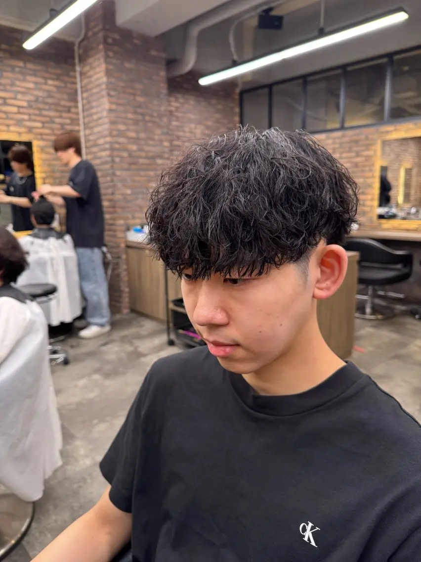 パーマ メンズ カット パーマ ツイスパ/シャドウ MANARUのヘアスタイル