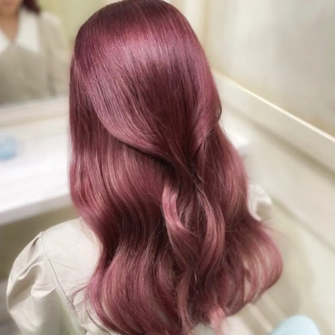 ロング カラー ピンクカラー ロング 💖ブリーチ/暖色 𝐘𝐮𝐢💖のヘアスタイル