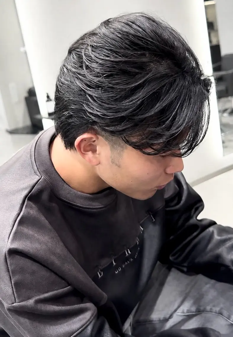 カット＋フェザーパーマの写真