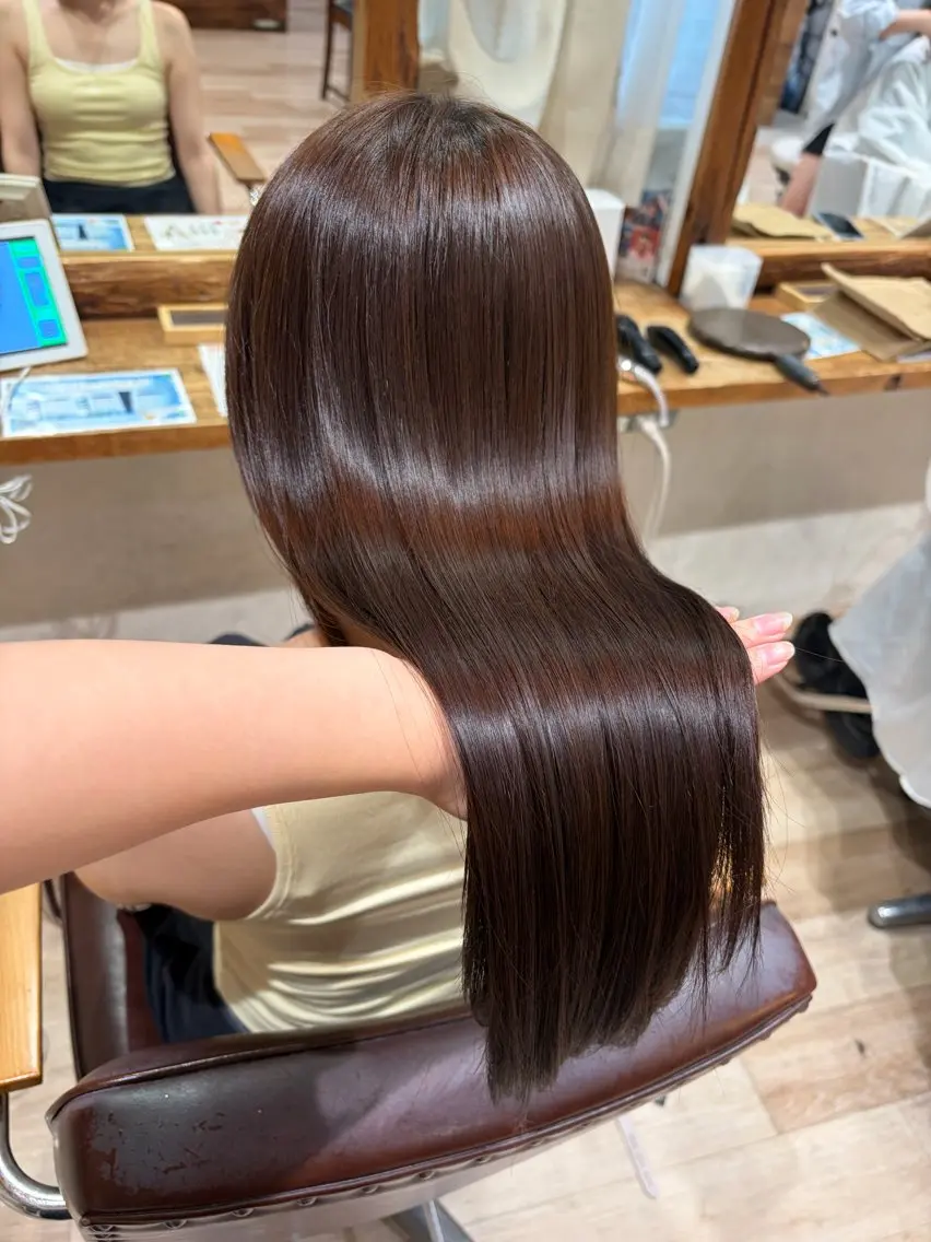 トリートメント カットパーマ/ レイヤー/ココミ🧚のヘアスタイル