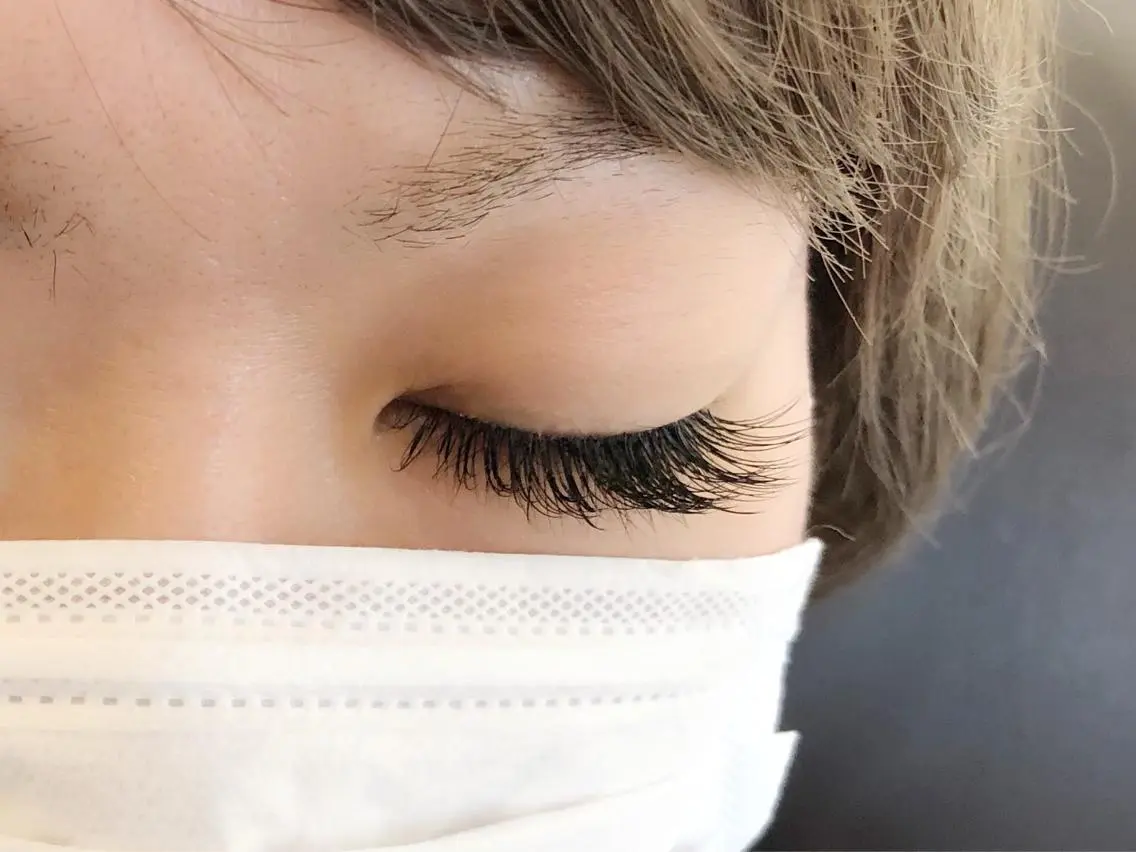 マツエク・マツパ 荒川 鈴菜のヘアスタイル