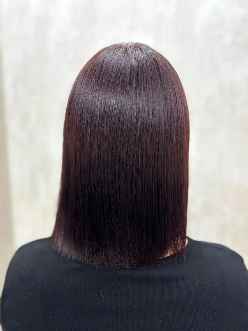 カラー 梅原 結唯のヘアスタイル