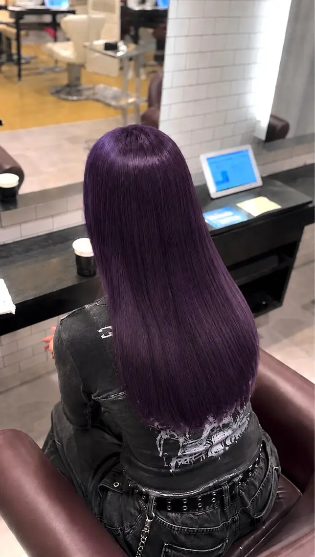 ロング カラー バイオレットカラー ヘアカラー 🥀ブリーチ特化/ 赤髪/ゆうしん🥀のヘアスタイル