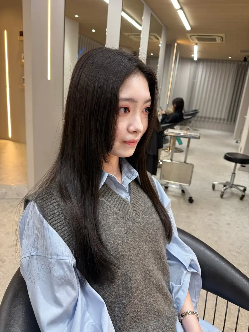ロング 平山 翔意のヘアスタイル