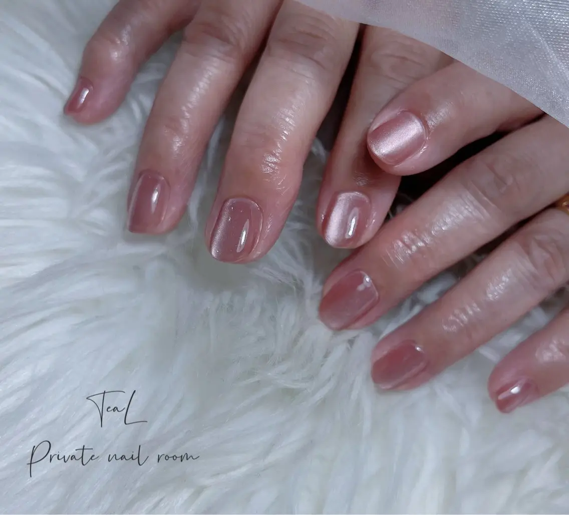 ネイル マグネットネイル ビー玉ネイル ワンカラーネイル ハンドネイル TeaL nailのネイルデザイン