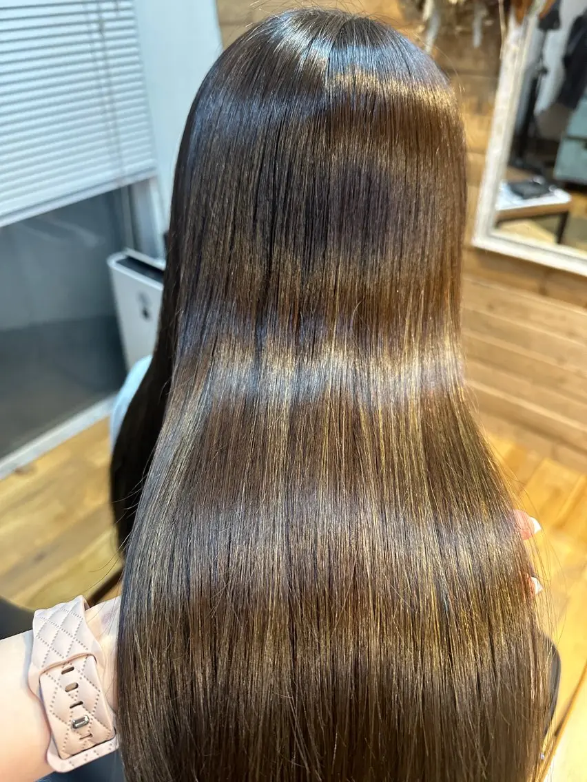 🌟贅沢美髪コース🌟カット＋ダメージレスカラー＋美髪縮毛矯正＋ミニヘッドスパ🍀の写真