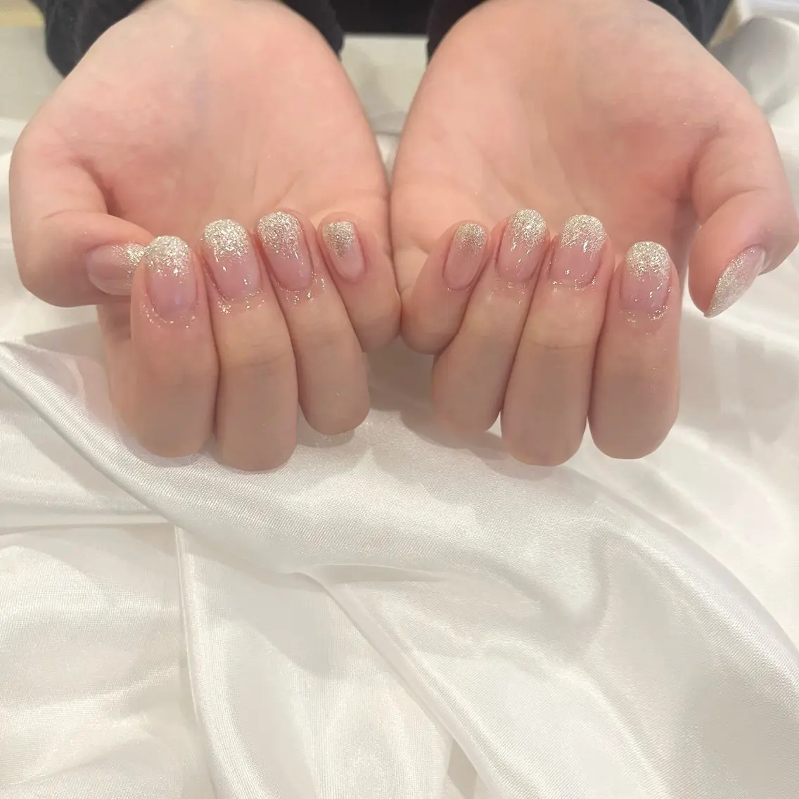 ネイル ゴールド ラメ(グリッター) ラメグラデーション シルバー ハンドネイル ♡Tajima Yumeka♡のネイルデザイン