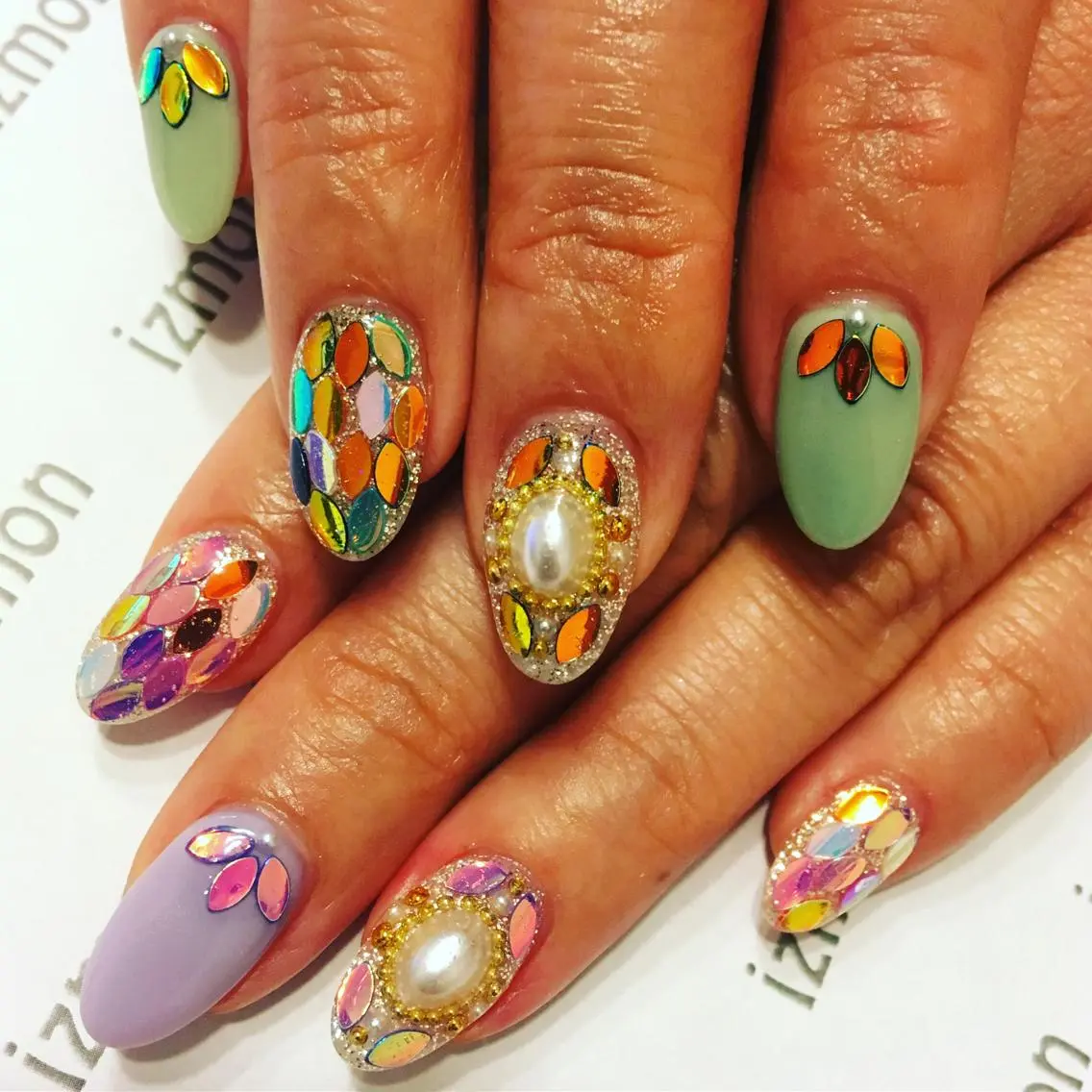 ネイル 🦋izmon nailstudioのネイルデザイン