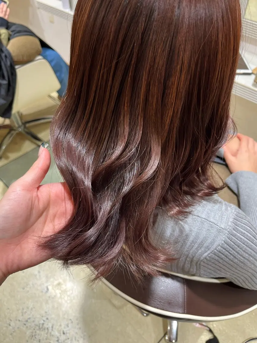 カラー 淡色┊︎ナチュラル 🧁奈那美🧁*.゜のヘアスタイル