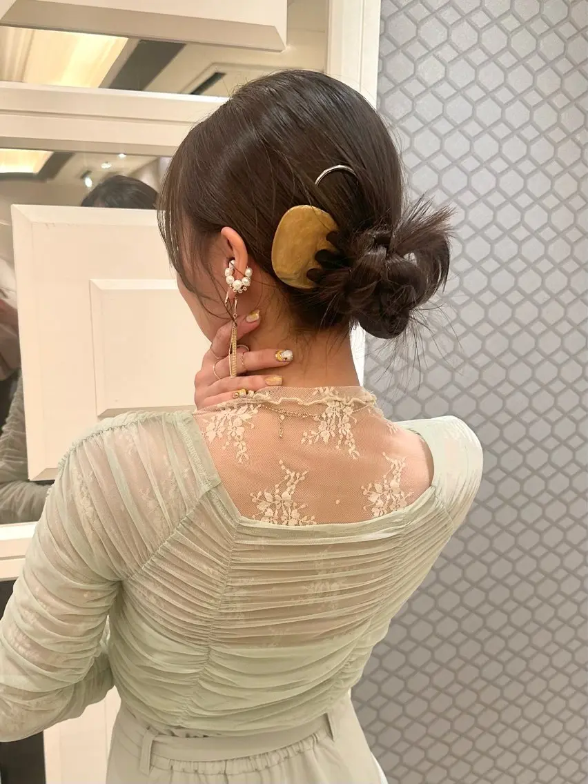 ロング ヘアアレンジ ヘアセット アッシュカラーやアレ ンジ得意🌿RIKOのヘアスタイル